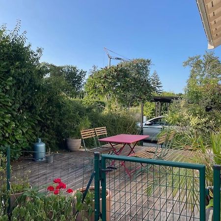 Chez Peggy & Victor - Appartement 4/5 Personnes Naves-Parmelan Exterior photo